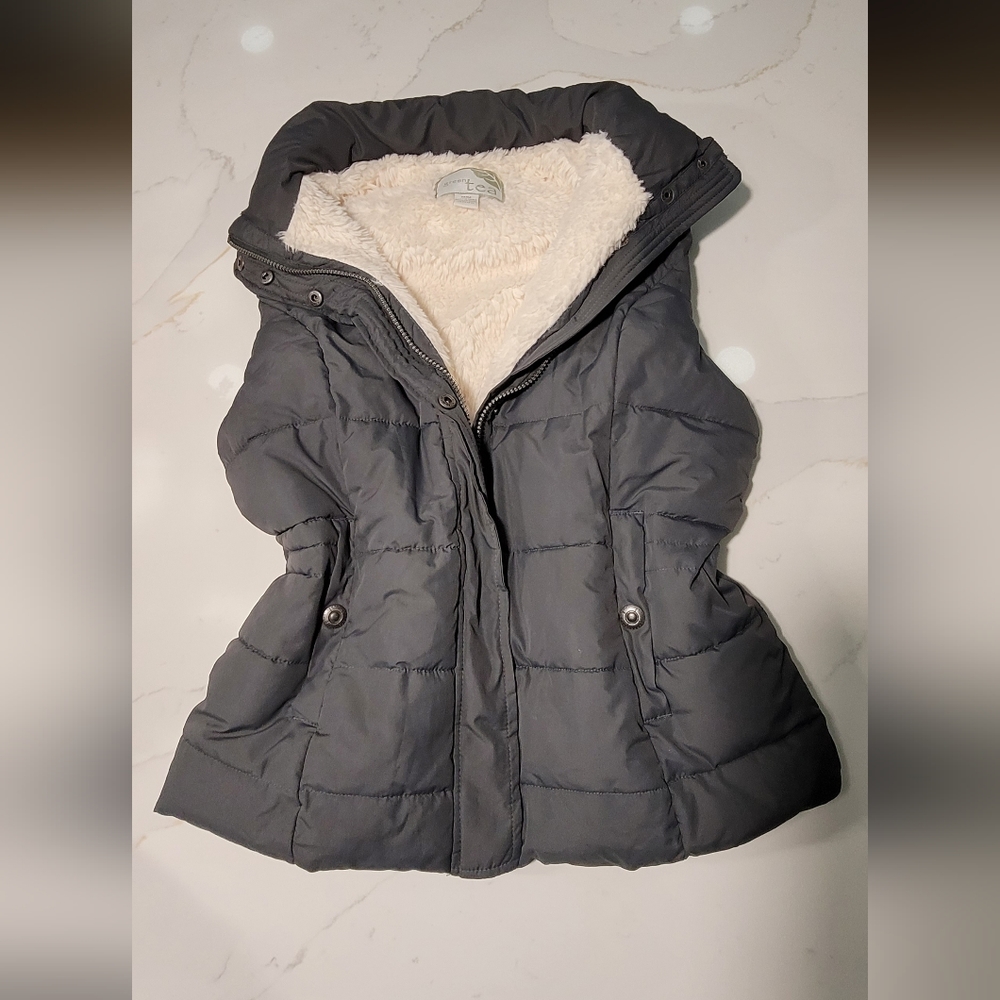 Furry vest grey bomber  size: Medium